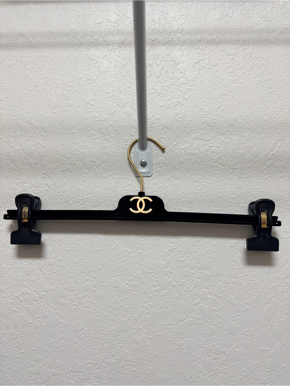 CHANEL Black and Gold Velvet Clip Hanger